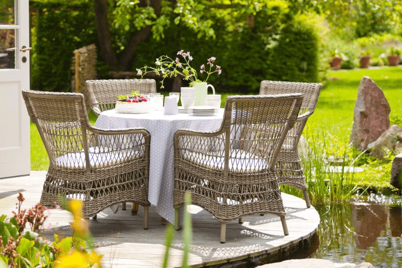 A Summer Soirée: Outdoor Entertaining Styles