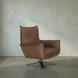 Product Image 1 for Lawrenceville Swivel Chair from Noir