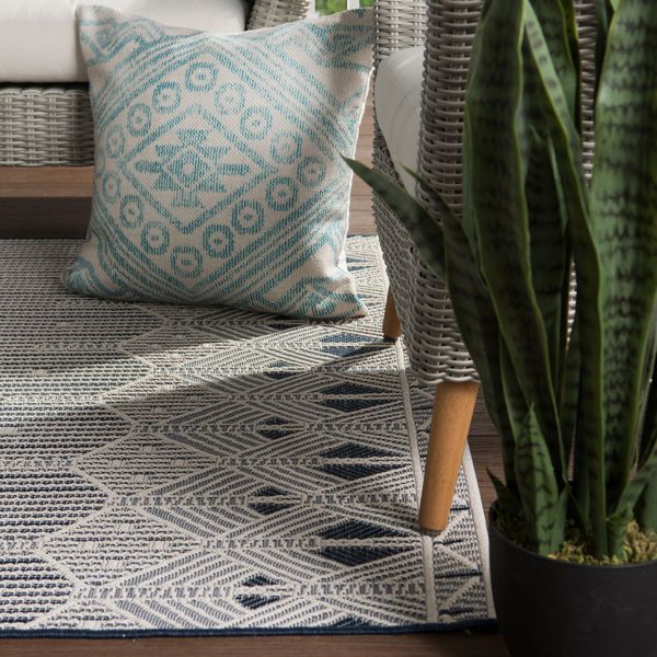 Belvidere Indoor / Outdoor Geometric Dark Blue / Cream Area Rug