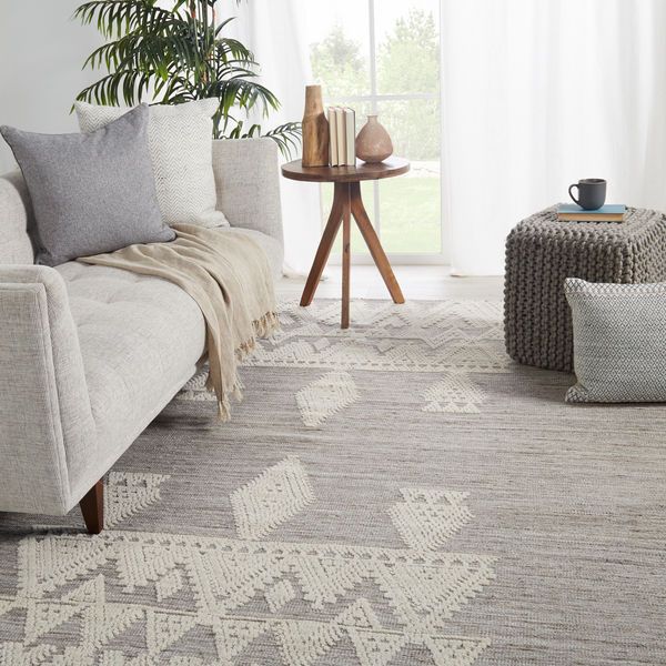 Torsby Hand-Knotted Tribal Gray/ Ivory Rug image 5