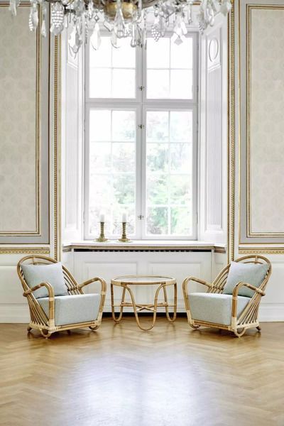 Arne Jacobsen Charlottenborg Lounge Chair - Tempotest White image 1