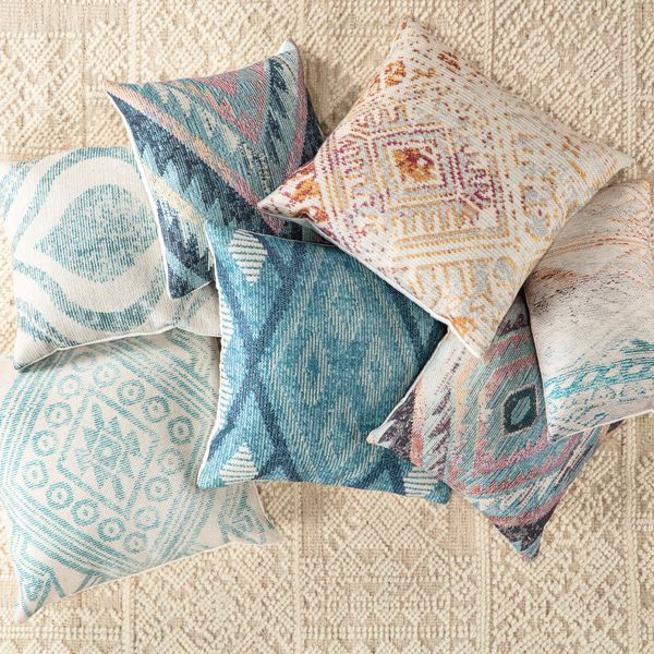 Sinai Indoor/ Outdoor Tribal Blue/ Multicolor Throw Pillow 18 inch by Nikki Chu image 5