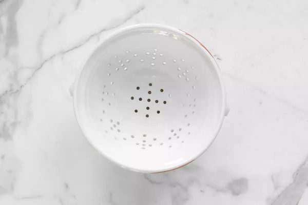 Product Image 2 for Exposed Edge Colander from etúHOME