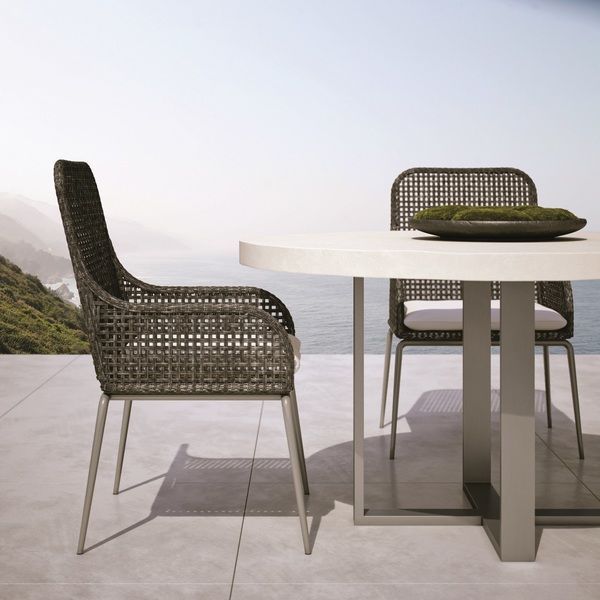Exteriors Del Mar Round Dining Table image 3